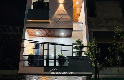 Bán nhà SIÊU ĐẸP 3 tầng đường Nguyễn Chích - Sát Lý Thái Tông